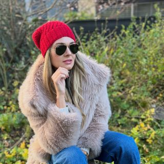 Červená čepice ze 100% alpaky ❤️❤️❤️ Oblíbily jste si je, protože jsou lehké a přitom skvěle teplé, ideální na zimu ve...